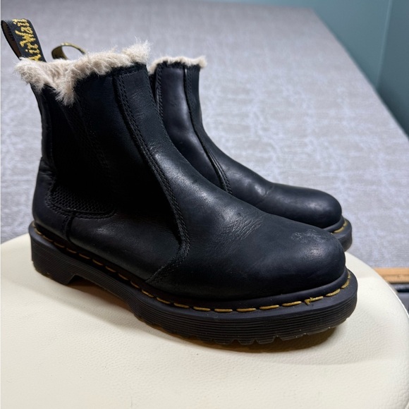 Dr. Martens Shoes - Dr Marten Black 2976 Leonore Faux Furlined Chelsea Pull On Boot Size 6